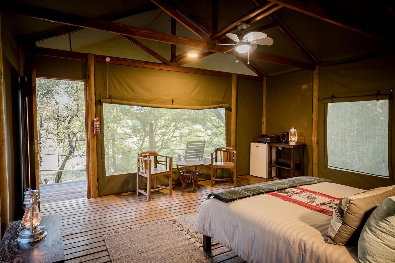 The Island River Lodge Hoedspruit Bagian luar foto