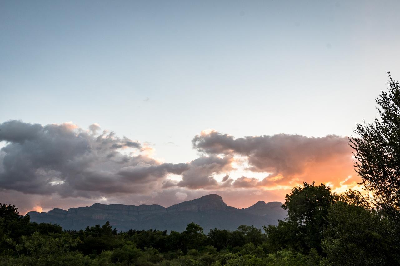 The Island River Lodge Hoedspruit Bagian luar foto